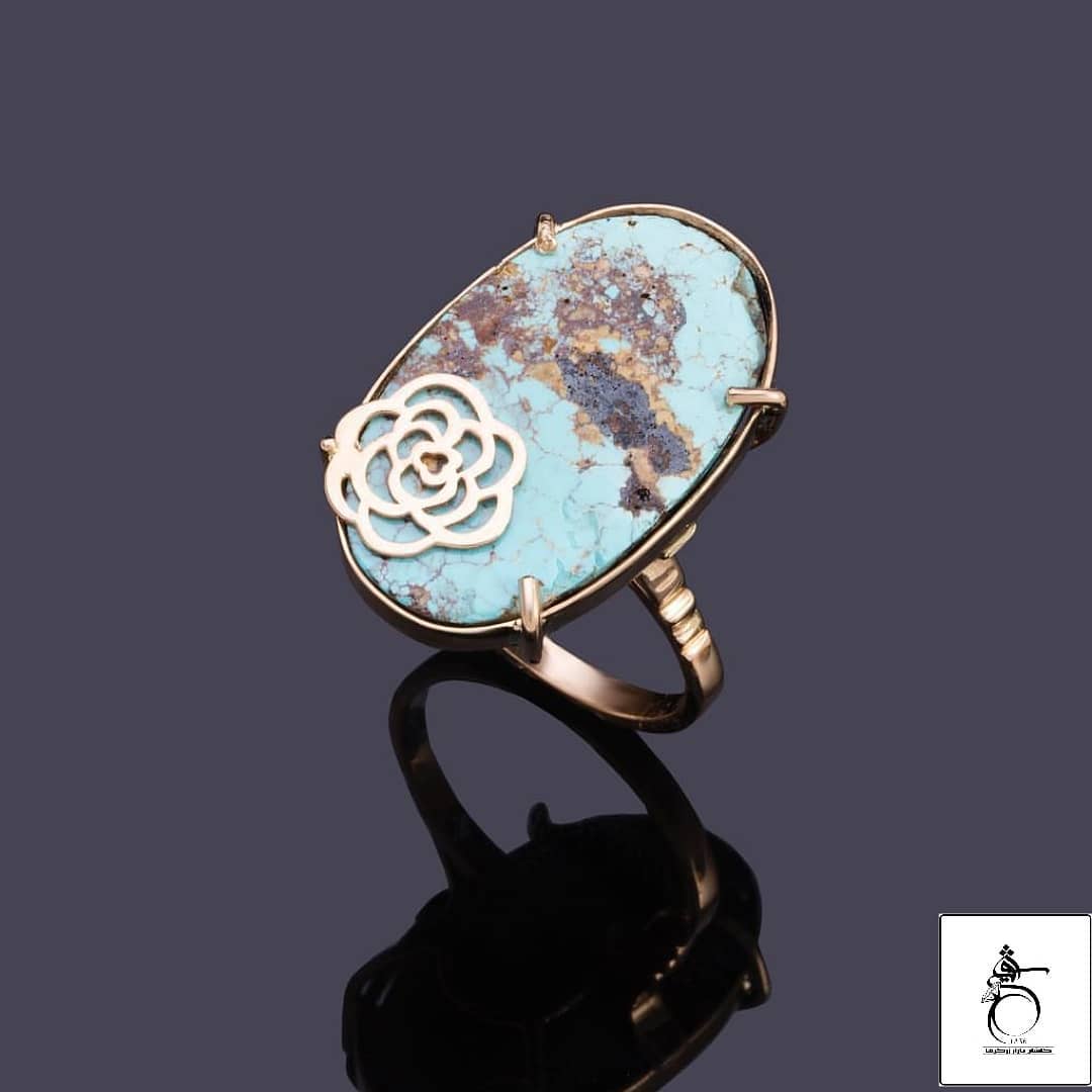 انگشتر طلای زنانه با نگین فیروزه.jpg